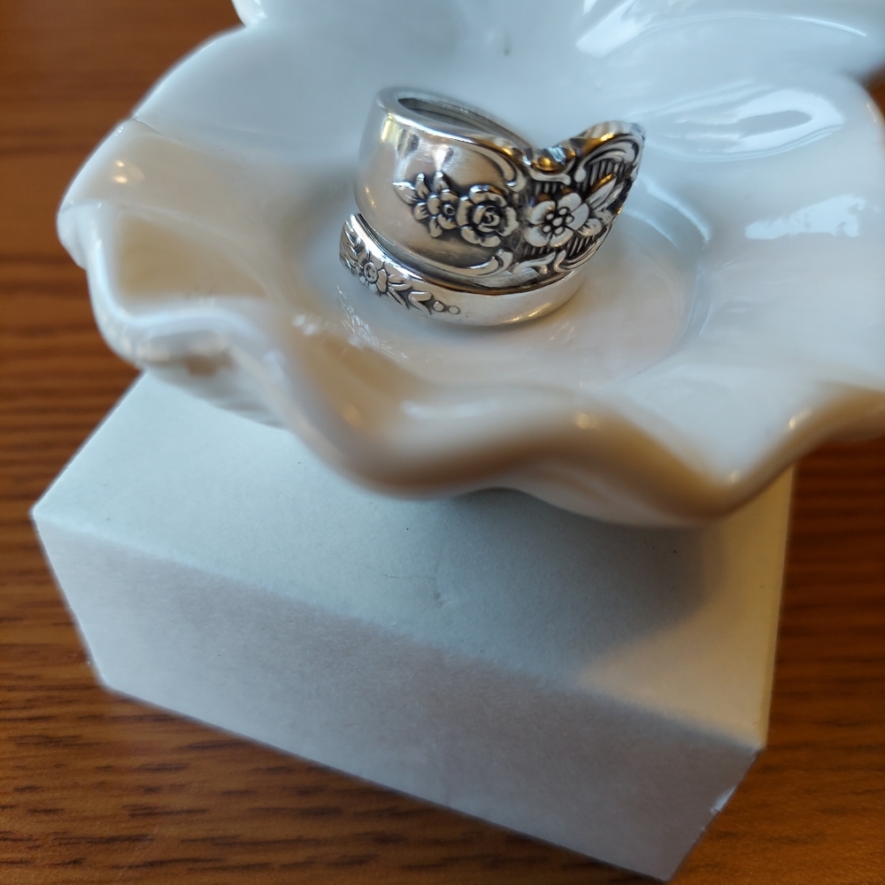 Vintage Prestige Plate Size 9 Spoon Ring. - Picture 5 of 9